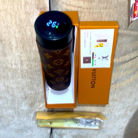 Digital genuine LouisVuitton Thermos cold hot